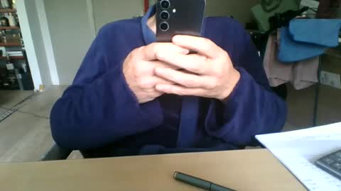 nicolafrance online show from June 15, 8:39 am