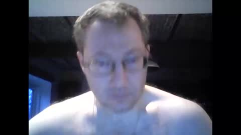 nicolaslapin87 online show from February 24, 6:38 am