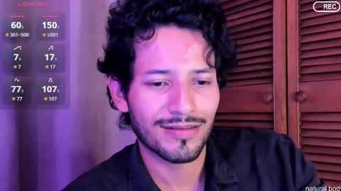 Snapshot of nicolasrodrii chatting on October 10, 12:27 am nicolasrodrii online show from October 10, 12:27 am