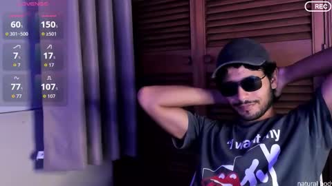 Snapshot of nicolasrodrii chatting on October 23, 11:05 pm nicolasrodrii online show from October 23, 11:05 pm