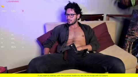 Snapshot of nicolasrodrii chatting on February 9, 12:17 am nicolasrodrii online show from February 9, 12:17 am