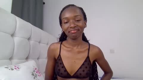 nicole161117 online show from November 26, 1:47 am