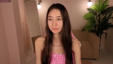 Nicole online show from June 15, 1:08 am
