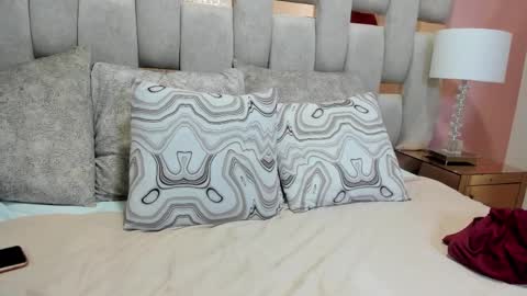 nicole_fisherr online show from November 13, 5:21 am