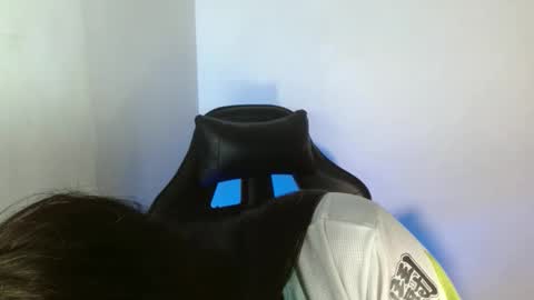 nicole_kiss01 online show from December 1, 9:18 am