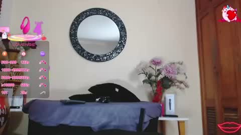 Nicole Santana online show from June 13, 2:55 am