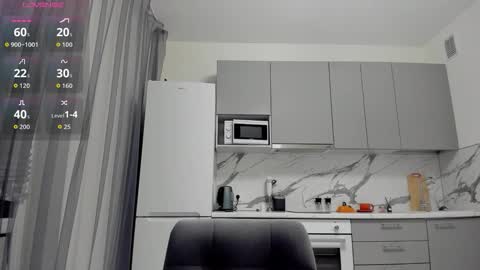 nicoledolla online show from November 2, 2:44 am