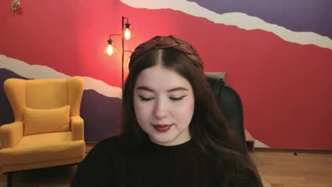 nicolefoxery online show from October 3, 3:37 am