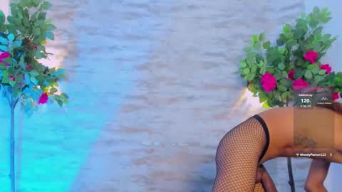 nicolemadrird online show from March 18, 6:03 pm