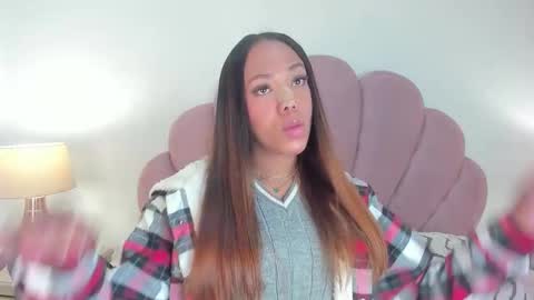 NICOLE online show from November 10, 12:41 pm