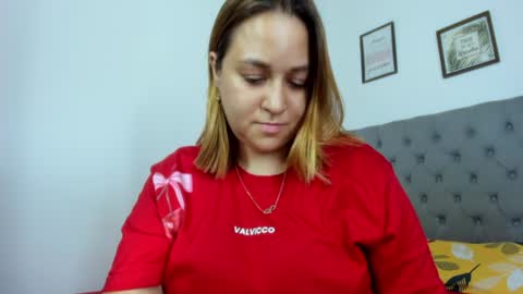  ELIZABETH  online show from June 22, 10:17 pm