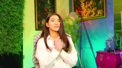 Snapshot of nicollepalmer chatting on October 13, 5:04 pm Nicolle online show from October 13, 5:04 pm