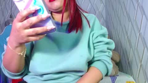 Snapshot of nicolletaylorq chatting on February 15, 10:33 am Nicolle Miley online show from February 15, 10:33 am