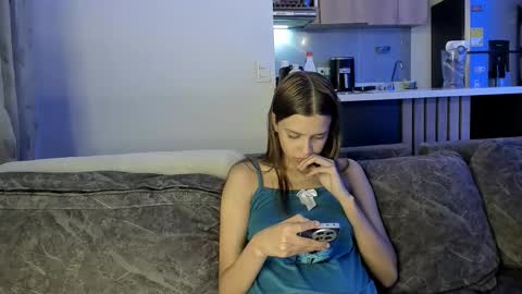 Nicol online show from January 9, 11:43 pm