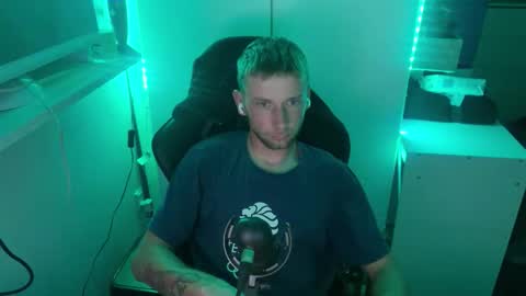 nicramga online show from October 5, 2:31 am