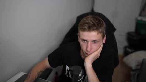 nicramga online show from November 19, 8:29 pm