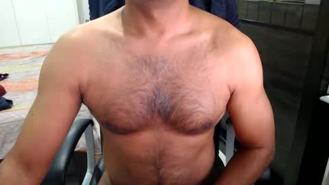 Snapshot of night_rider09711 chatting on December 27, 7:14 pm night_rider09711 online show from December 27, 7:14 pm