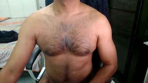 Snapshot of night_rider09711 chatting on January 4, 8:17 am night_rider09711 online show from January 4, 8:17 am