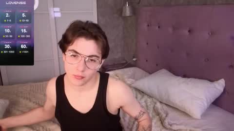 Daisy nd Tyler 3 online show from March 2, 2:41 am