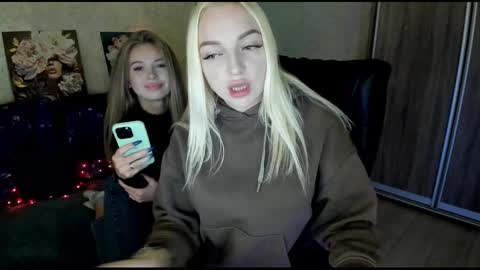 Snapshot of nigo_nika chatting on October 23, 9:15 pm nigo_nika online show from October 23, 9:15 pm