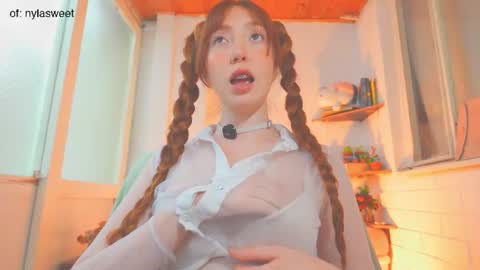 of Nylasweet online show from June 25, 6:13 pm
