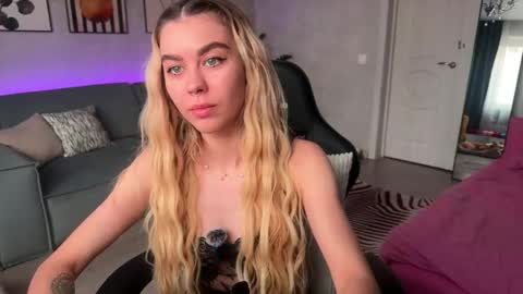 Russian sweet baby online show from May 1, 1:38 pm