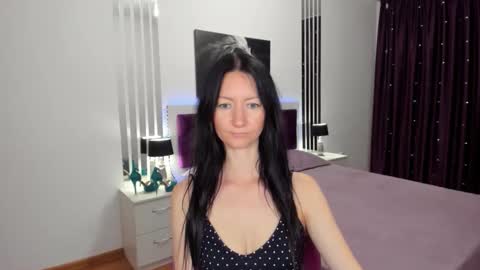 NikaLewis online show from September 12, 4:36 am