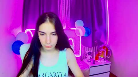 Snapshot of nikastarkk chatting on October 3, 7:27 am nikastarkk online show from October 3, 7:27 am
