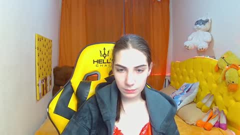Snapshot of nikastarkk chatting on February 10, 7:17 pm nikastarkk online show from February 10, 7:17 pm