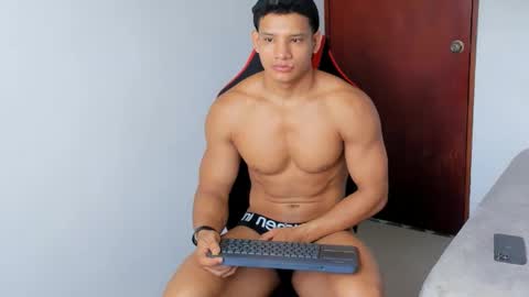 niki online show from October 1, 12:48 pm