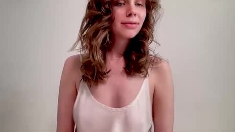 Nikki online show from February 21, 1:11 pm