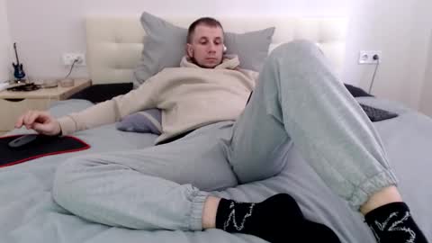 Nick online show from April 14, 8:06 am