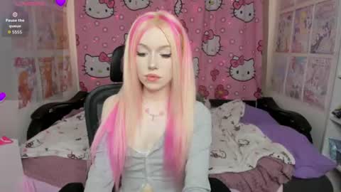 Nikki online show from June 11, 4:21 am
