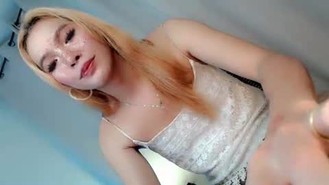 nikkita_hudson online show from July 8, 8:56 pm