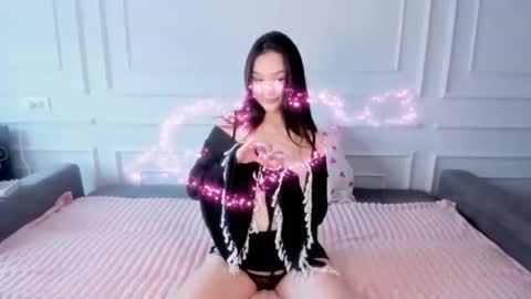 Nikky online show from June 28, 5:03 am