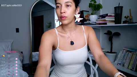 Nicole cam online show from November 7, 9:06 pm