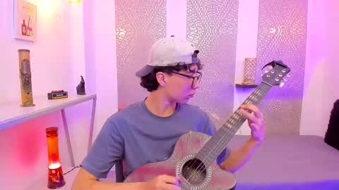    online show from October 8, 5:02 am