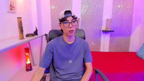    online show from October 7, 4:52 am