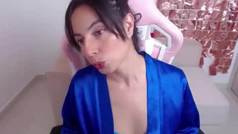 niky_blue online show from November 22, 10:18 pm