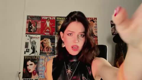 Veronica online show from November 28, 9:49 am