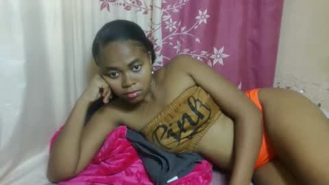 nilah online show from March 11, 10:07 am