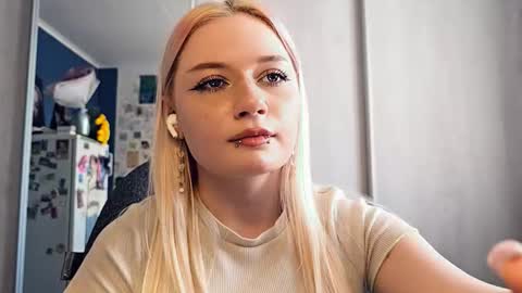 Isabella online show from March 11, 12:52 pm