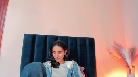 Snapshot of ninacavallli chatting on October 21, 6:44 pm Nina online show from October 21, 6:44 pm