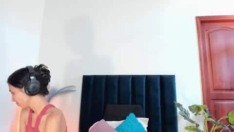 Snapshot of ninacavallli chatting on October 15, 6:42 pm Nina online show from October 15, 6:42 pm