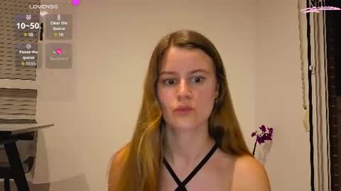 ninamika online show from June 15, 9:18 pm