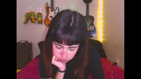 ninapellegrini17 online show from October 23, 12:34 am