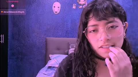 Nina online show from October 4, 4:27 pm