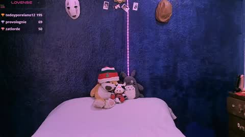 Nina online show from December 28, 6:08 pm