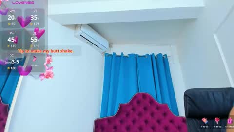 nina dee online show from November 11, 5:42 am