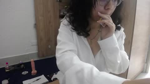 nix_vane online show from July 24, 9:12 pm